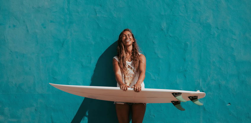 Surfer Style: A Guide to the Timeless Fashion